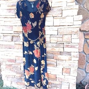 Scarlett Long Dress Velvet Feel Sz. 7/8